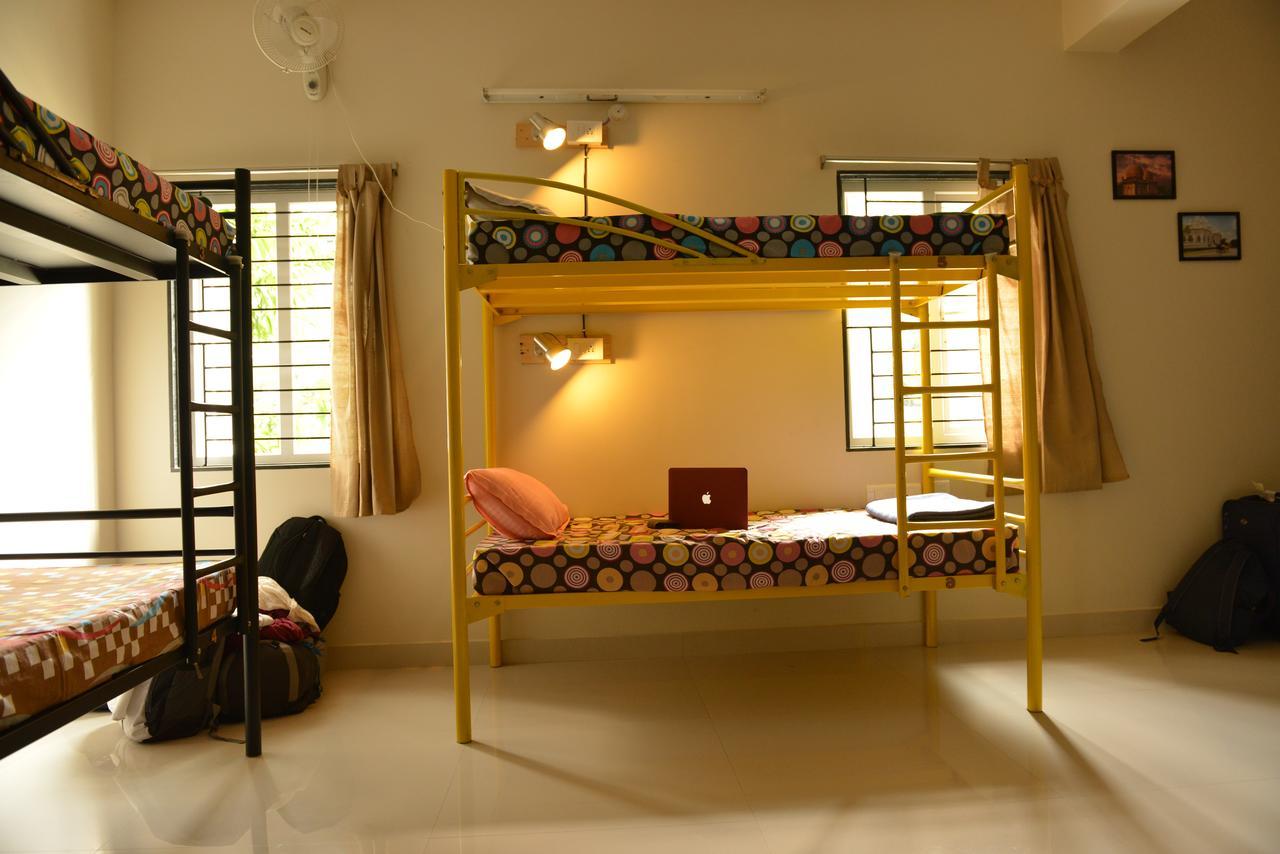 Beehive Commune Hyderabad Hostel Exterior photo